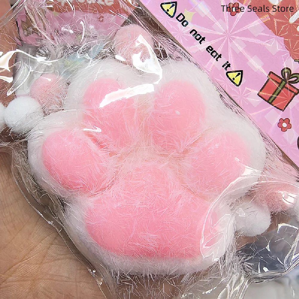 Squeeze Cat's Paw with Fur Str - Electronics Latest Gadgets recensie en prijs