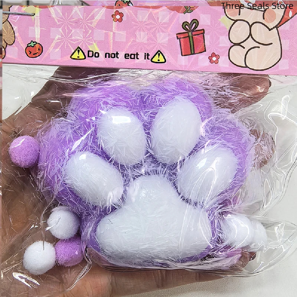 Squeeze Cat's Paw with Fur Str - Electronics Latest Gadgets recensie en prijs