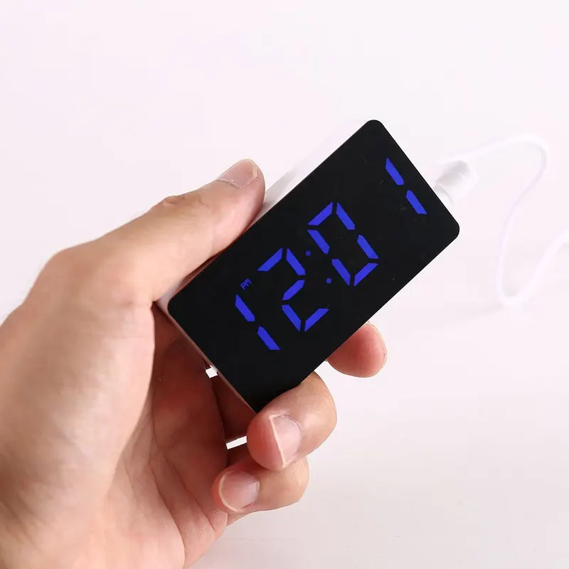 LED Electronic Watch Mirror Al - Electronics Gadgets Wholesale recensie en prijs